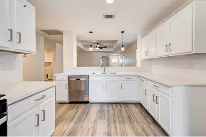 714 Silver Cliff Lane, Spring, TX 77373 - Photo 7