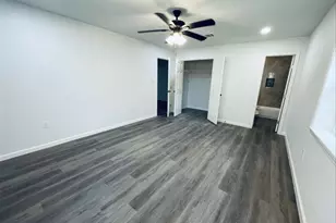 8817 Dandy St, Houston, TX 77016 - Photo 9