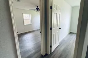 8817 Dandy St, Houston, TX 77016 - Photo 7