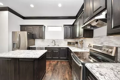 146 Carson Court, Houston, TX 77004 - Photo 17