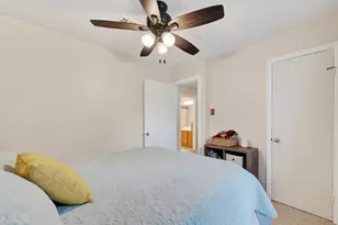 1563 Hillside Elm St, Houston, TX 77062 - Photo 31