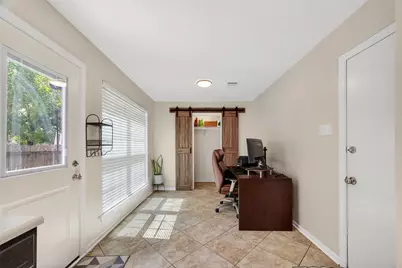 1563 Hillside Elm Street, Houston, TX 77062 - Photo 13