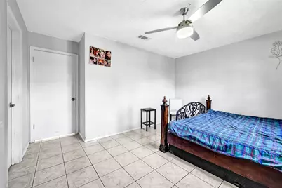2743 Winter Park Court, Houston, TX 77067 - Photo 15