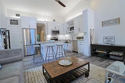 2310 McDuffie Street #H9, Houston, TX 77019 - Photo 3