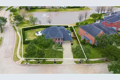 103 Water Bluff Lane, Richmond, TX 77406 - Photo 3