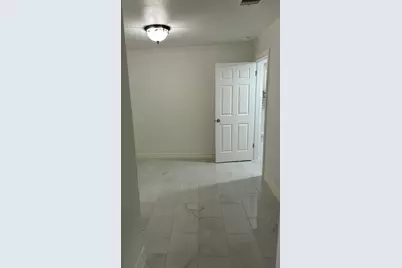 7718 Breezeway Street, Houston, TX 77040 - Photo 3