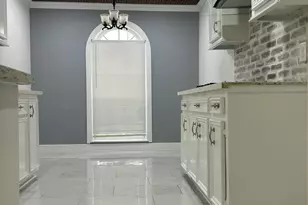 7718 Breezeway St, Houston, TX 77040 - Photo 21