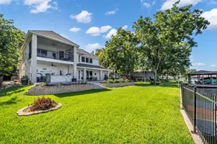 16314 Hunters Cir, Montgomery, TX 77356 - Photo 35