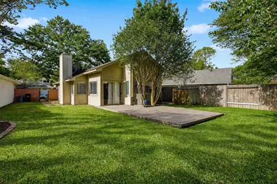 8518 Pool Creek Drive, Houston, TX 77095 - Photo 13