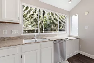 8518 Pool Creek Drive, Houston, TX 77095 - Photo 23