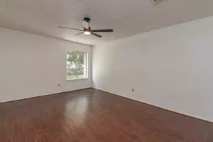 12906 Leader St, Houston, TX 77072 - Photo 13