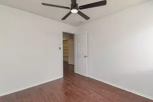 12906 Leader St, Houston, TX 77072 - Photo 19