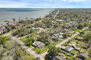 4110 Fuqua St, Bacliff, TX 77518 - Photo 5