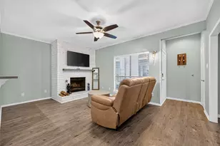 2001 Bering Dr, Houston, TX 77057 - Photo 1