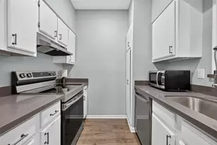 2001 Bering Dr, Houston, TX 77057 - Photo 7