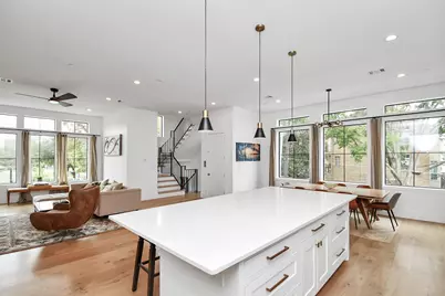 2303 Yupon Street, Houston, TX 77006 - Photo 23