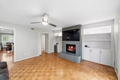 10152 Longmont Drive #38/10, Houston, TX 77042 - Photo 23