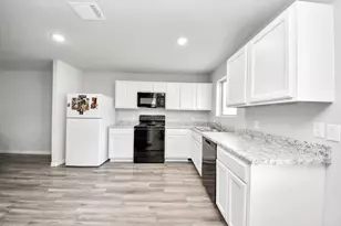 1908 Bellview St, La Marque, TX 77568 - Photo 9