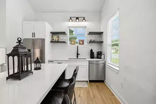 2614 Noble St, Houston, TX 77026 - Photo 11