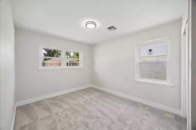 1827 Millwood Drive, Houston, TX 77008 - Photo 19