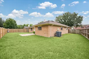 1906 Thistle Creek Ct, Fresno, TX 77545 - Photo 29