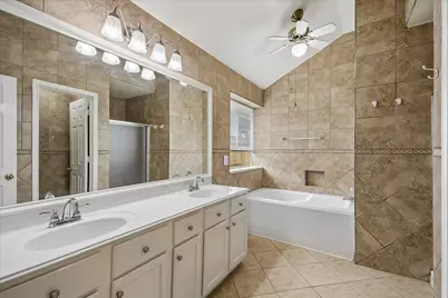 1906 Thistlecreek Court, Fresno, TX 77545 - Photo 17