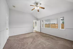 1906 Thistle Creek Ct, Fresno, TX 77545 - Photo 15