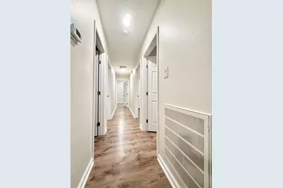 420 Winding Way Street, Lake Jackson, TX 77566 - Photo 7