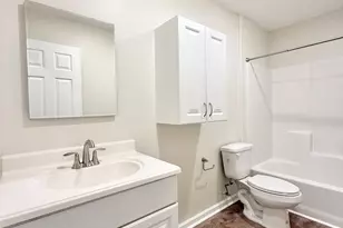 420 Winding Way St, Lake Jackson, TX 77566 - Photo 15