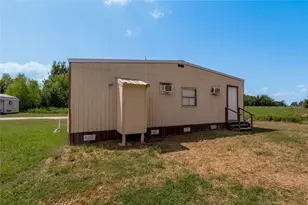 136 S Johnnie St, Trinity, TX 75862 - Photo 19