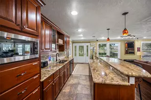 18718 Vickers Rd, Cypress, TX 77433 - Photo 3