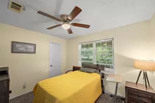 18718 Vickers Rd, Cypress, TX 77433 - Photo 17