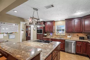 18718 Vickers Rd, Cypress, TX 77433 - Photo 19