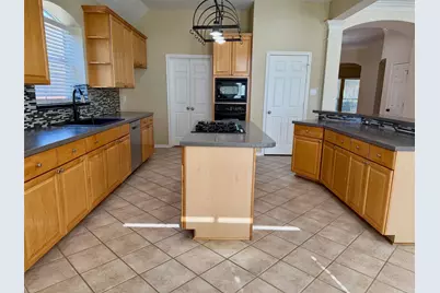 12010 Sundance Court, Stafford, TX 77477 - Photo 7