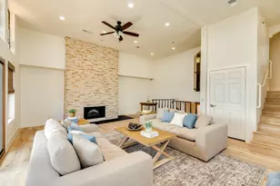 411 Sailfish St, Freeport, TX 77541 - Photo 7