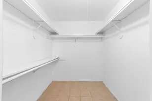 8915 Beau Monde Dr, Houston, TX 77099 - Photo 15