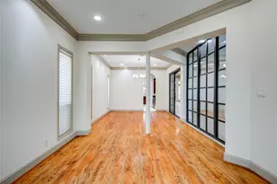 5346 Val Verde St, Houston, TX 77056 - Photo 11