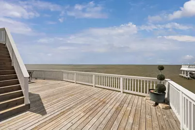 106 Quayside Drive, Tiki Island, TX 77554 - Photo 25