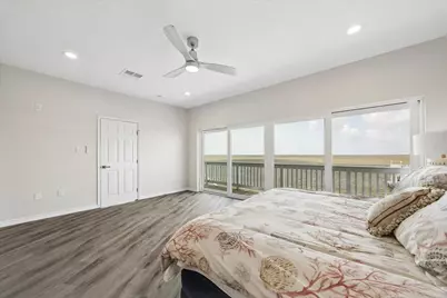 106 Quayside Drive, Tiki Island, TX 77554 - Photo 13