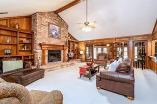 18926 Wildrose Ln, Tomball, TX 77377 - Photo 5