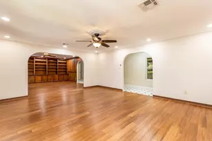 18926 Wildrose Ln, Tomball, TX 77377 - Photo 17