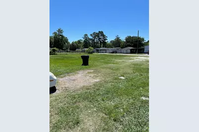 8100 Homestead Road, Houston, TX 77028 - Photo 9