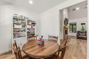 157 Wagon Pass Dr, Huntsville, TX 77340 - Photo 21