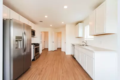 202 Alder Laurels Cove, Magnolia, TX 77354 - Photo 5