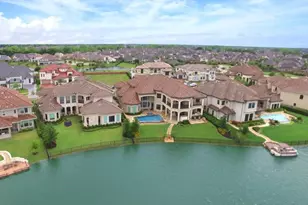 70 Sunset Park Ln, Sugar Land, TX 77479 - Photo 3