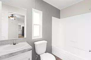 1623 Rd 5826, Cleveland, TX 77327 - Photo 17