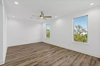 5608 Savyon Drive, Houston, TX 77091 - Photo 23