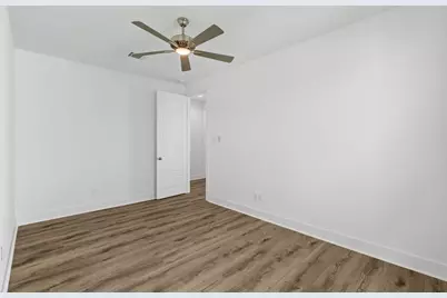 5608 Savyon Drive, Houston, TX 77091 - Photo 35