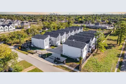 5608 Savyon Drive, Houston, TX 77091 - Photo 47