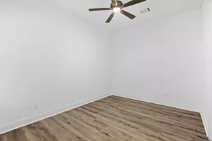 5608 Savyon Dr, Houston, TX 77091 - Photo 21